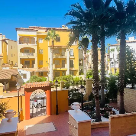 Beach Apartament In Torrevieja Extérieur photo
